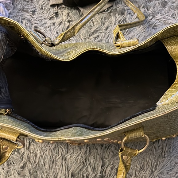 Backbone gator pet carrier - Picture 9 of 11